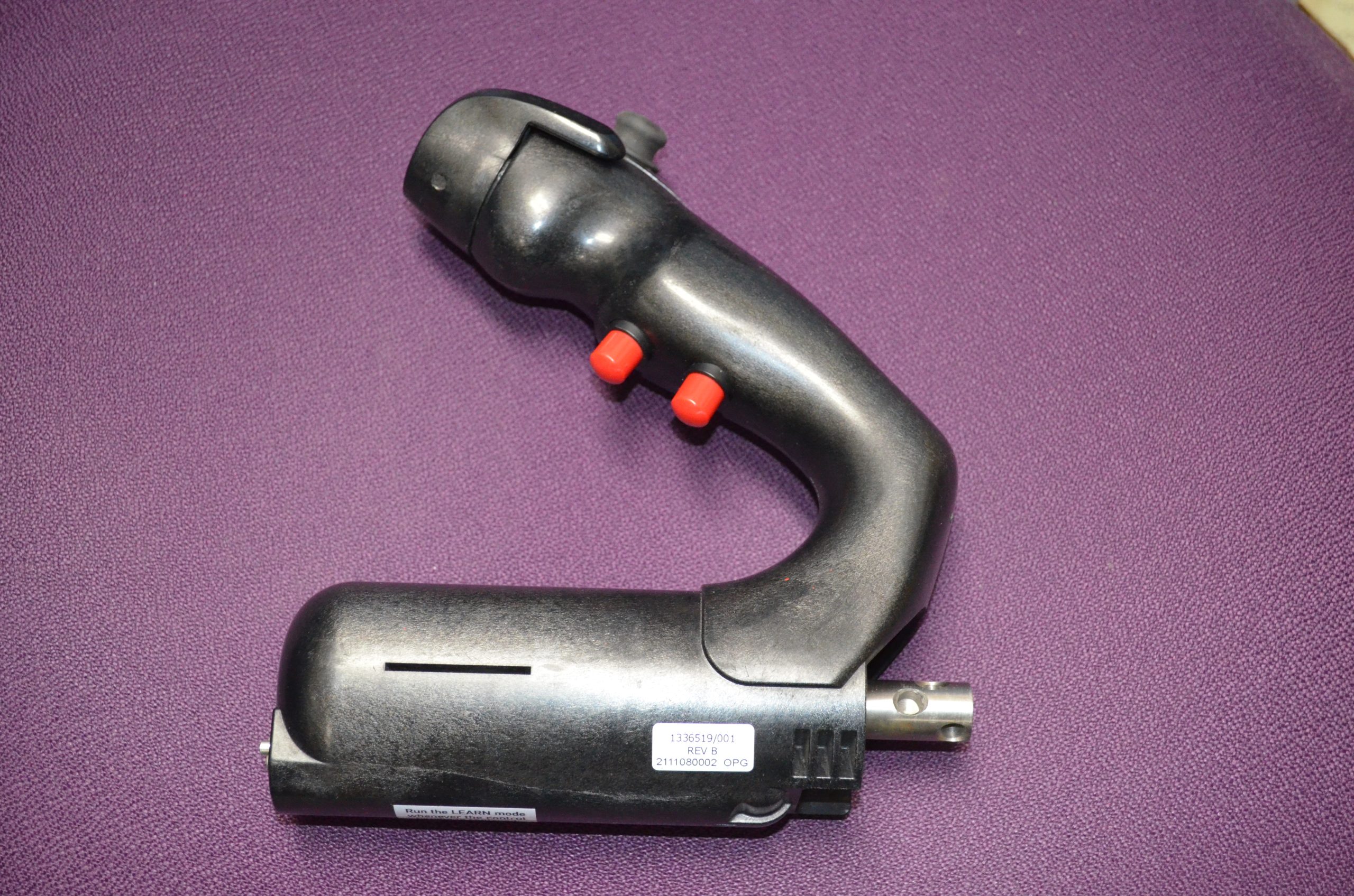 RA-1336519-001 HANDLE – Uniparts